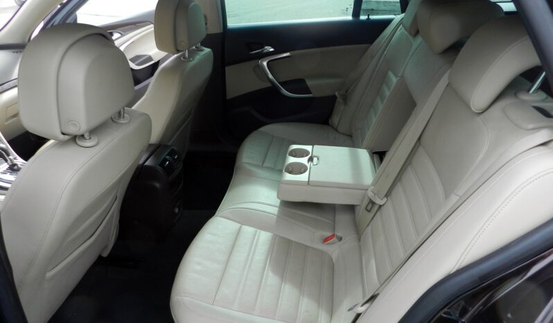 Opel Insignia 4×4 full