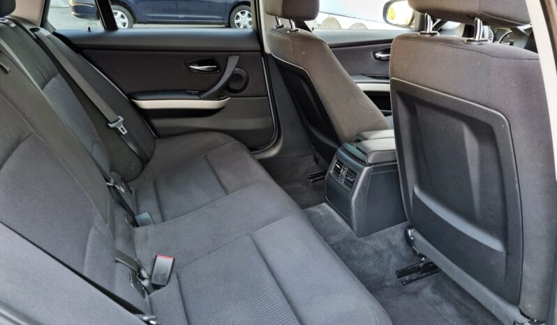BMW Seria 3 – E91 – 2.0d 143 Cai full