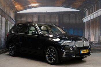 BMW X5 xDrive40d Design Pure Excellence 313 CP