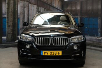 BMW X5 xDrive40d Design Pure Excellence 313 CP