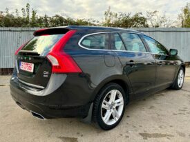 Volvo V60 D6 Plug-In Hybrid AWD
