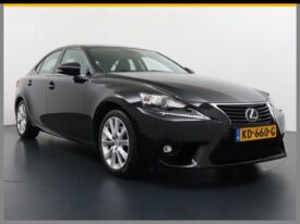 Lexus IS 300h – Hybrid