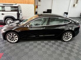 Tesla – Model 3 – Long Range