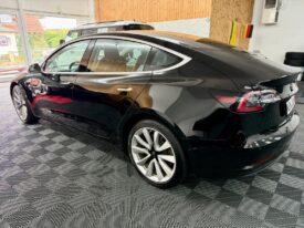 Tesla – Model 3 – Long Range